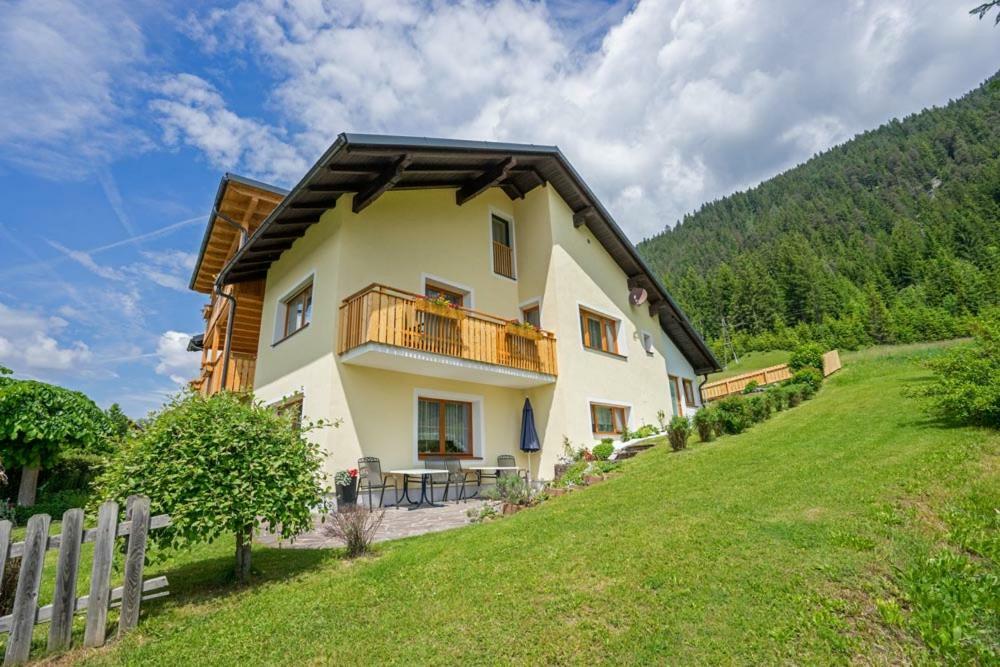 Haus Lackner Am Weissensee In Kaernten Экстерьер фото